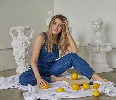 Taylor Doom Taylor Dome: Biography, Age, Birthday, Height, Husband, Family ...