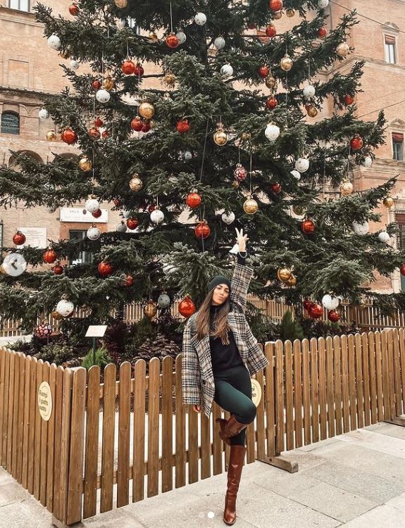 Agustina Bascerano loves christmas