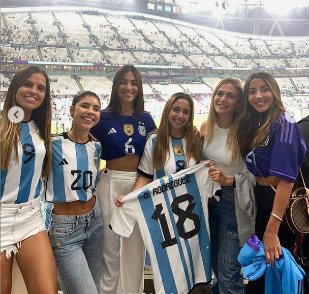 Agustina Bascerano with her friends