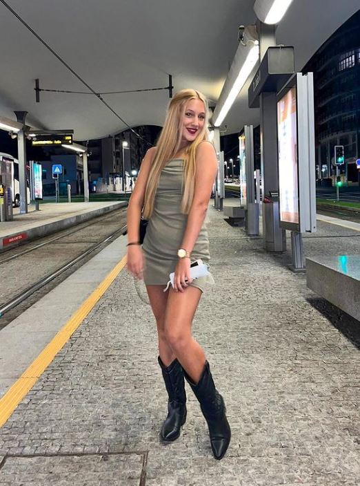 Bárbara's height