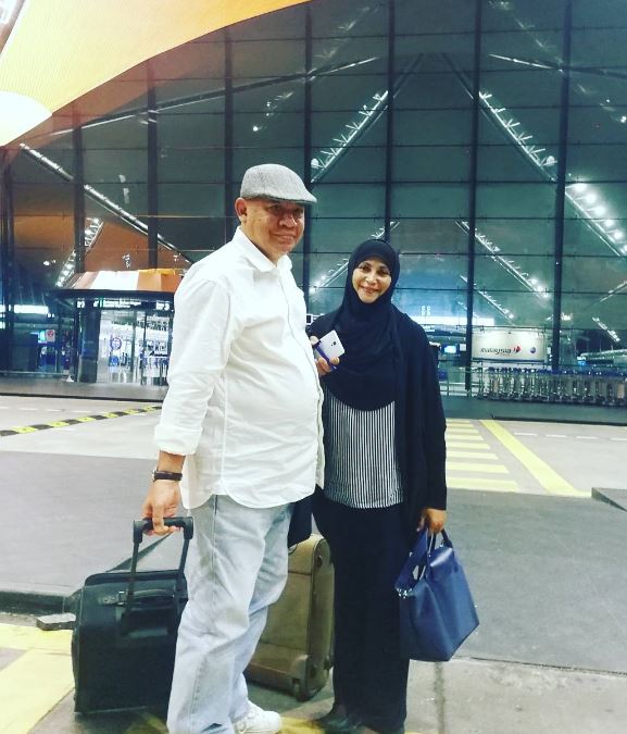 Hana Ismail's mom and dad