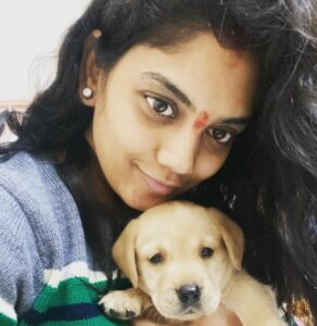 Karuna Bhushan Wiki: Age, Height, Net Worth, Husband, Education, Bio & Kids