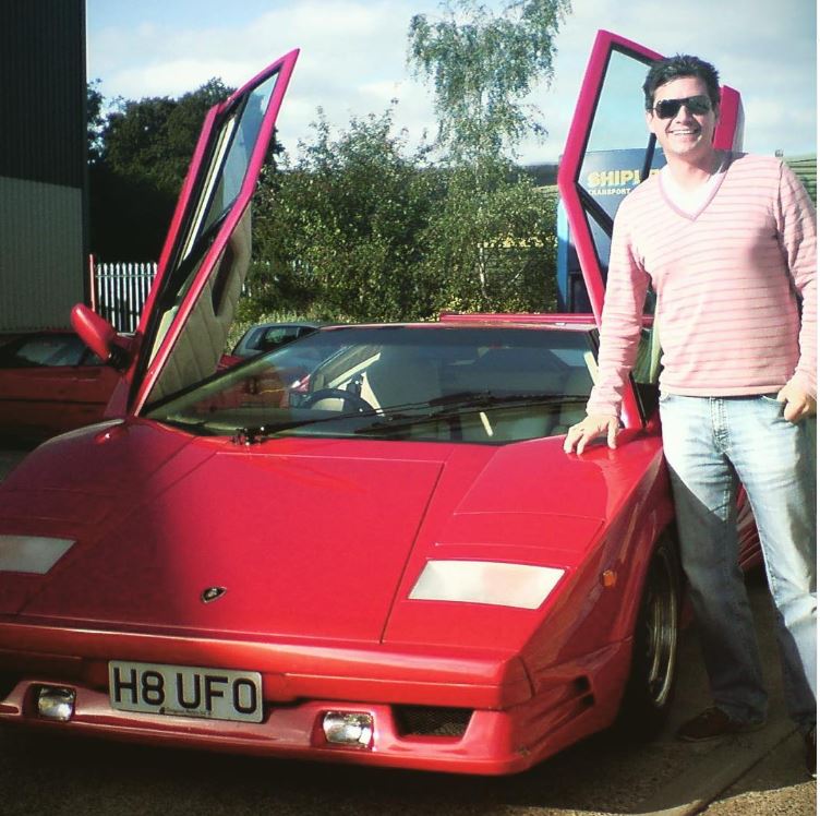 Lucy with his car