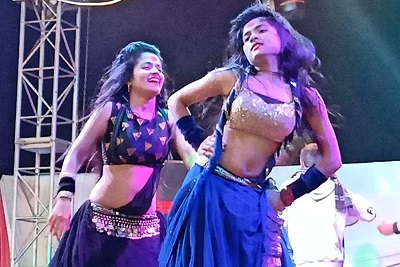 Mahi Manisha performs in many events