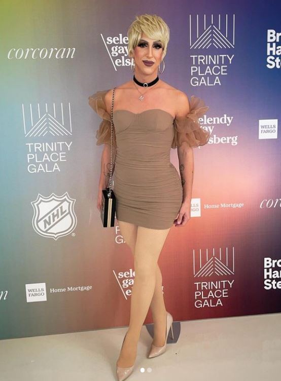 Marti Cummings height