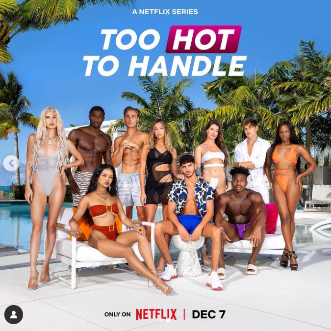 Nick Kici with the contestants of Too Hot To Handle 4 TV series