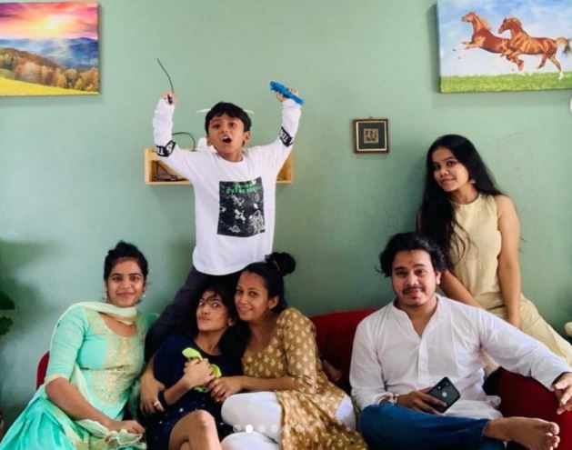 Shora Siddiqui with her family
