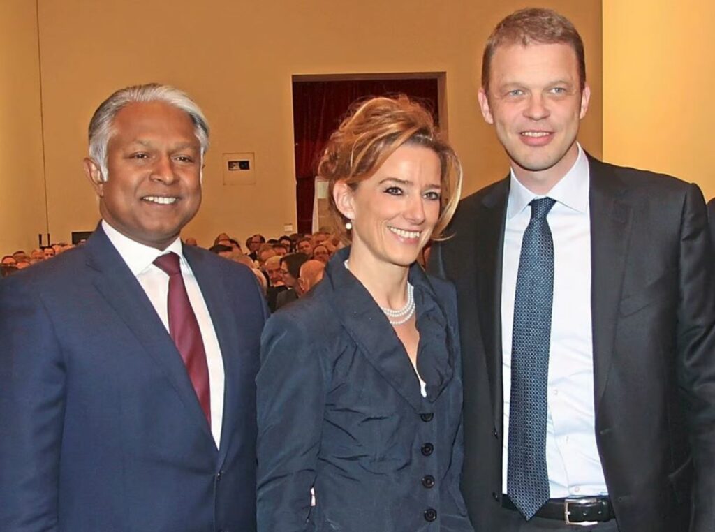 Asoka Wöhrmann with his business partners