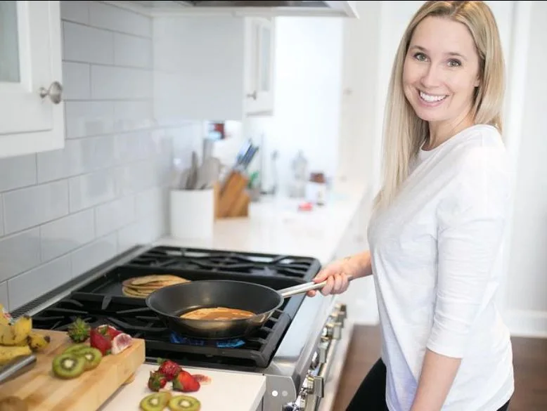 Maïka Desnoyers loves cooking