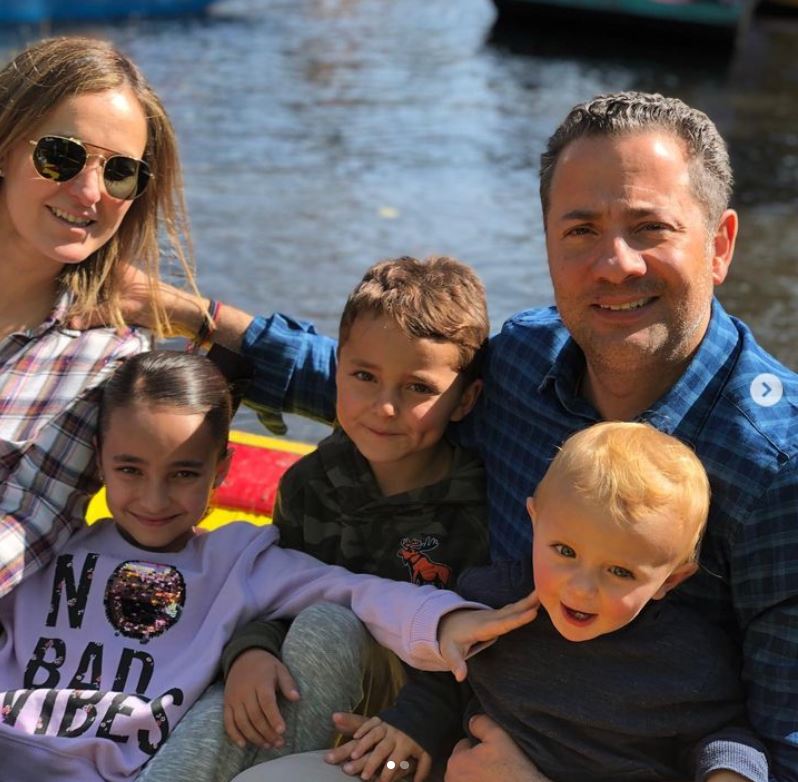 Mariandrea Villegas with her family