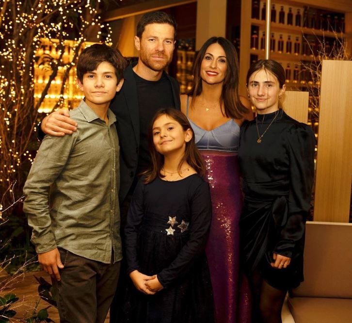 Nagore Aranburu with her family