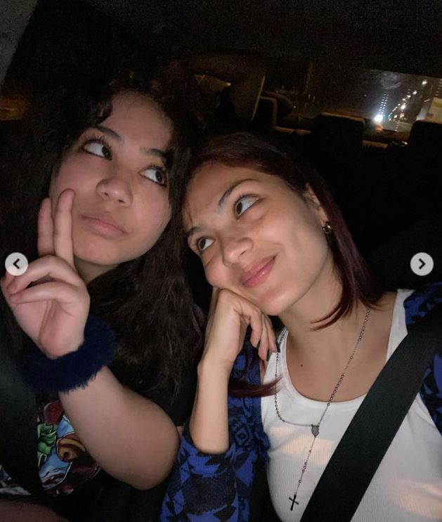 Yesly Dimate with her sister Tiffany Dimate