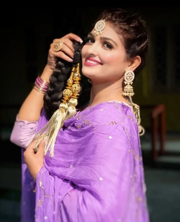 About Aman Rozi