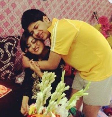 Falaq Naaz with her brother Ahaan Khan