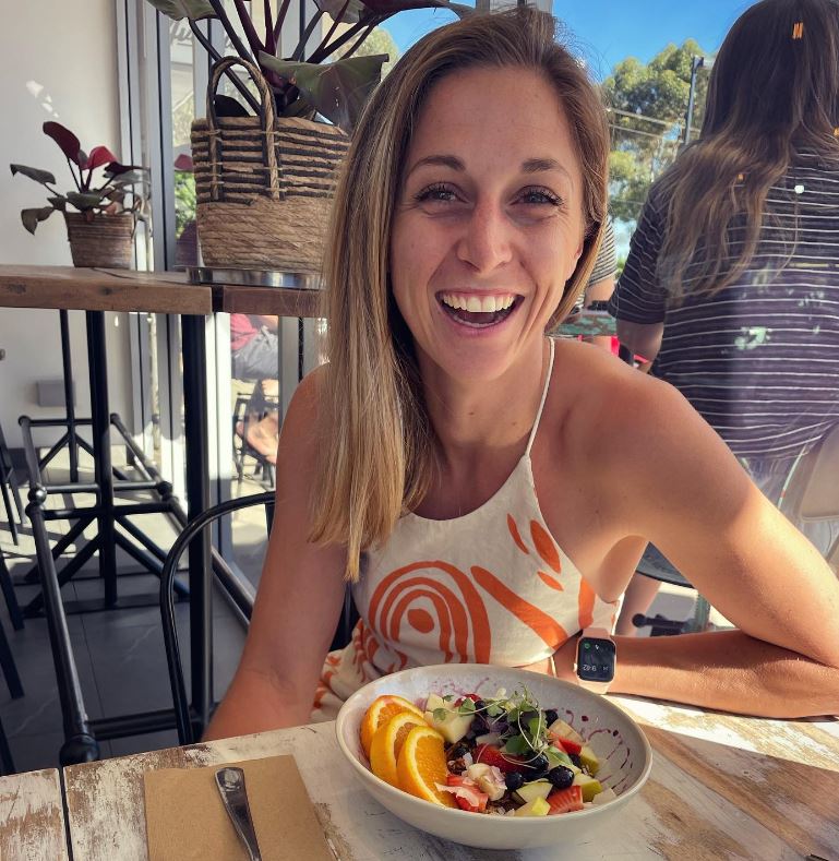Hayley Leake mostly eat fruits