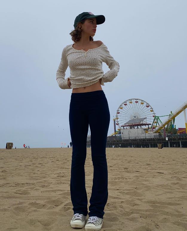 Maryana Ro's height