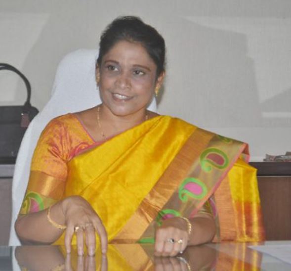 Shaik Yasmeen Basha is a married woman