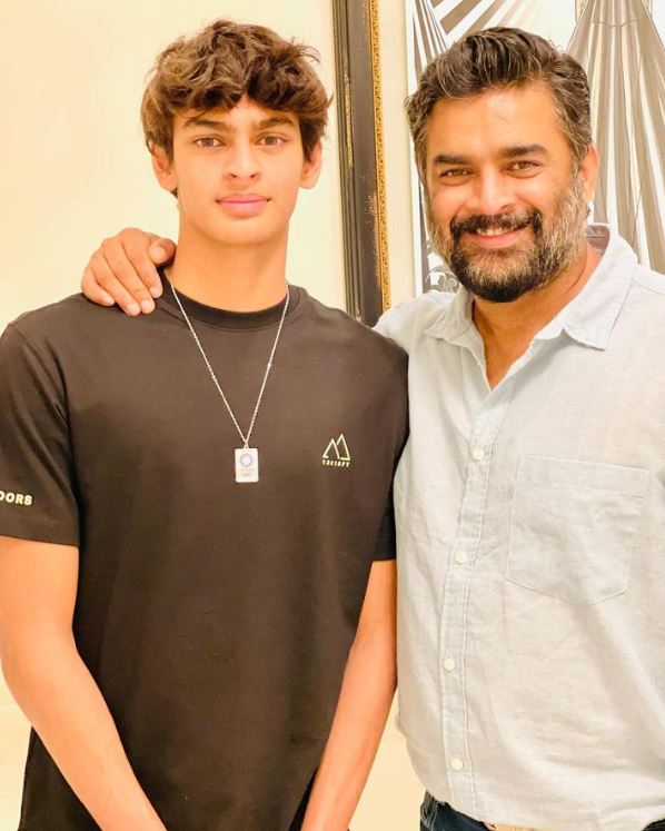 Vedaant Madhavan with his father R. Madhavan
