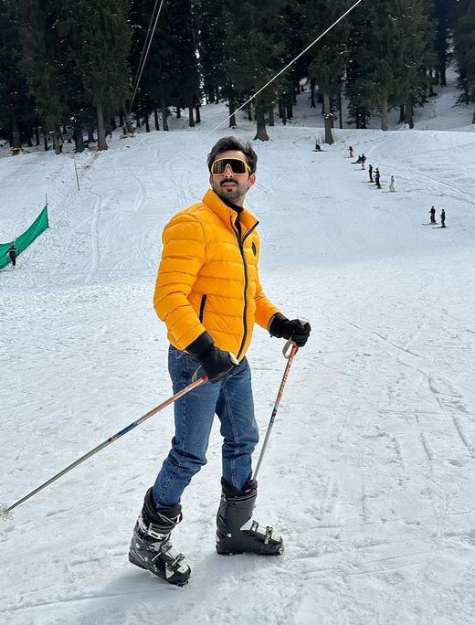 Abhishek Verma is good at skiing