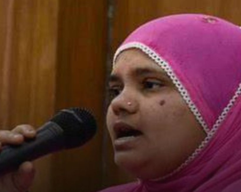 BJP was criticized by Manish Tewari for sharing the stage with the rapist of Bilkis Bano