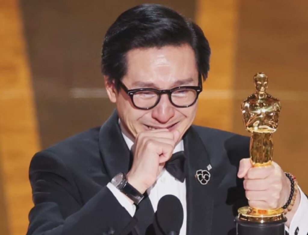 Ke Huy Quan Wins Oscar 2023
