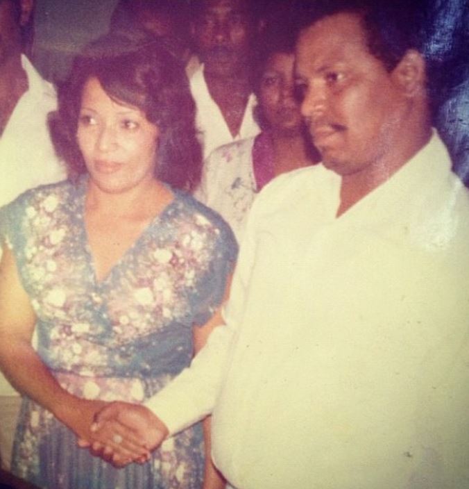 Llarisa Abreu's parents