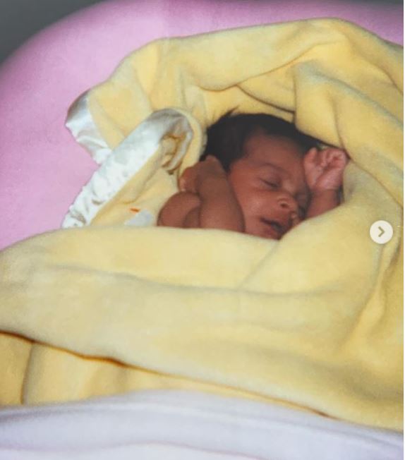 Lola Simone Rock's childhood image
