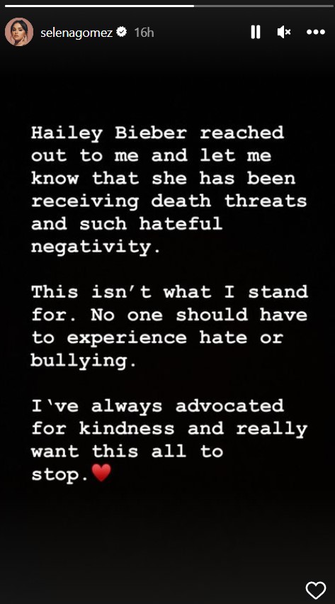 Selena Gomez defended Hailey Bieber