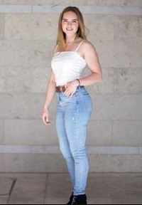 Charlotte Powdrell height is 5 feet 5 inches
