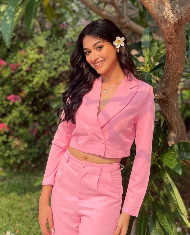 Nandini Gupta is currently pursuing Business Management at Lala Lajpat Rai College