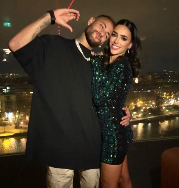 Neymar Jr. and Bruna Biancardi live a luxurious lifestyle