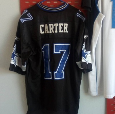 Quincy Carter's jersey number is 17