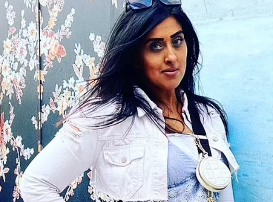 Ansreen Bukhari had an affair with Saqib Hussian