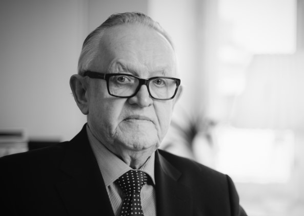 Martti Ahtisaari Wife & Kids