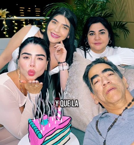 Anny Giraldo with her family