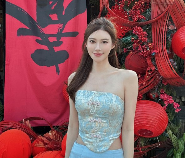 Cyndi Ching bio