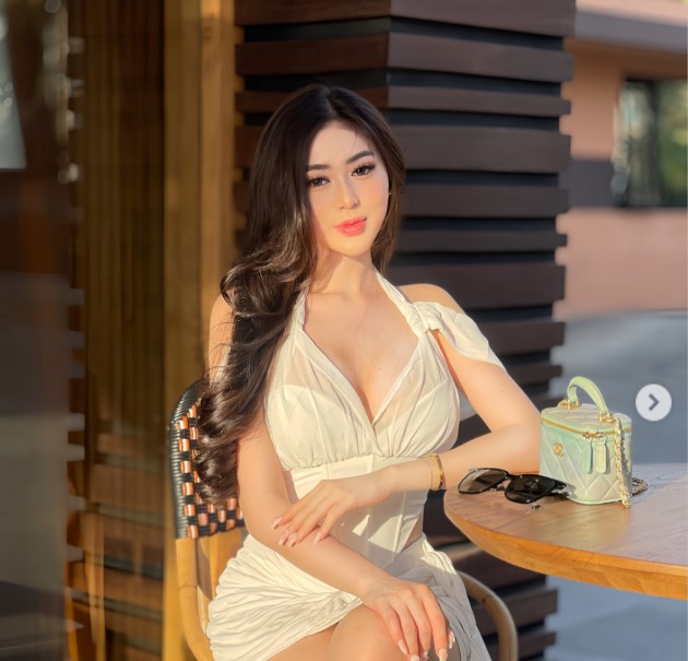 Felicia Carissa age