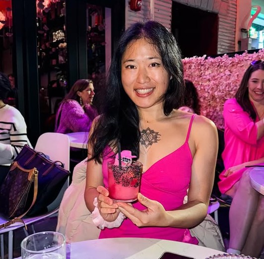 Liz Danyi Lowenstein bio