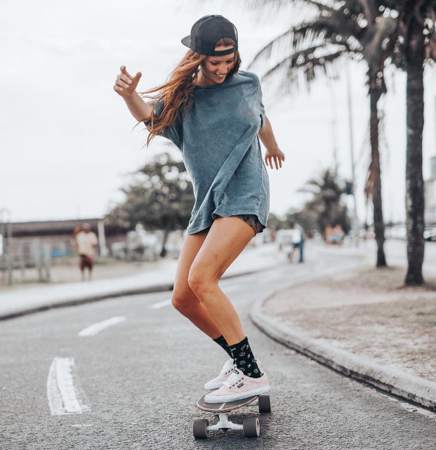 Agustina Benedetto height