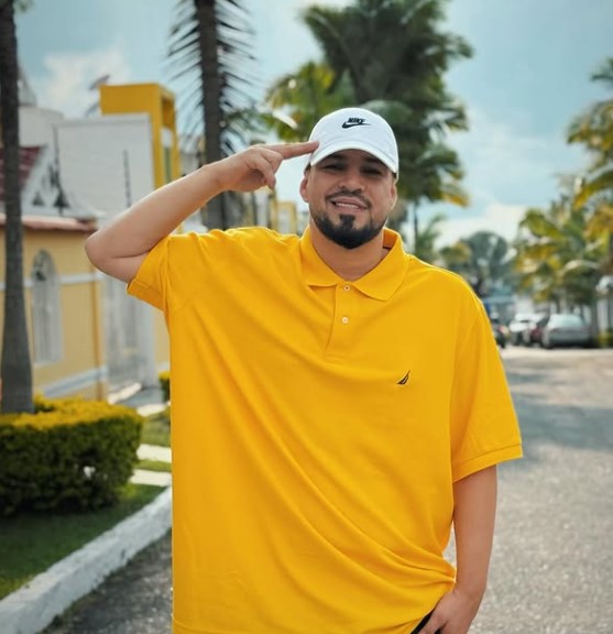 Ali Mind bio