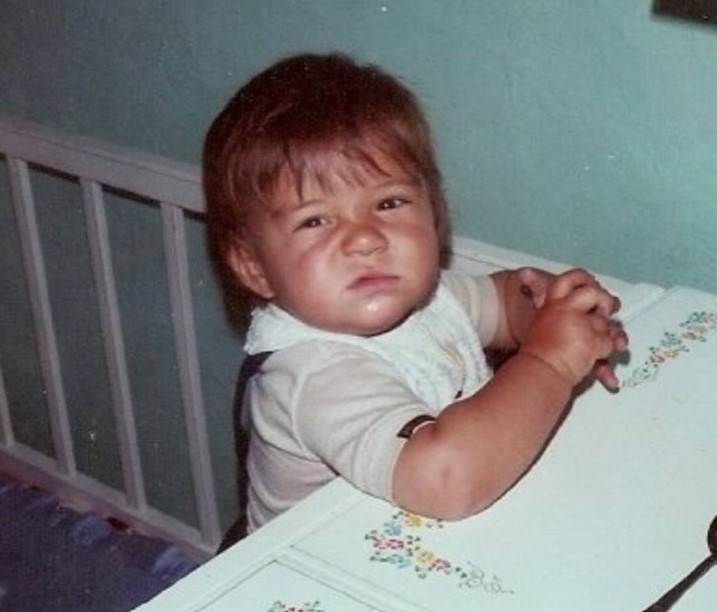 Ali Mind's childhood image
