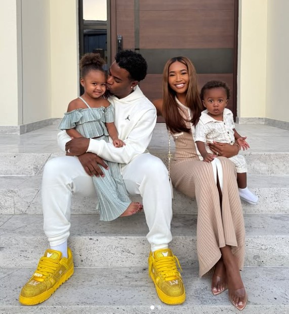 Bayleigh Dayton with her husband and kids