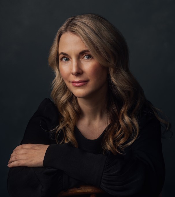Meg Loeks bio