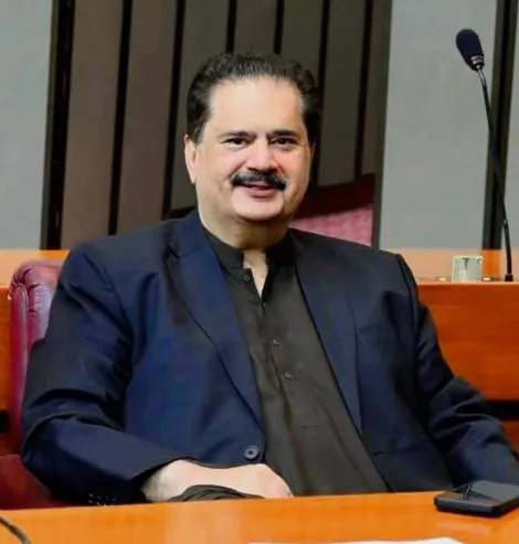 Nabil Gabol career