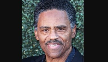 Richard Lawson