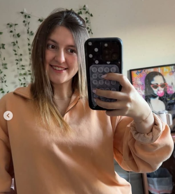 Allie Rebelo bio