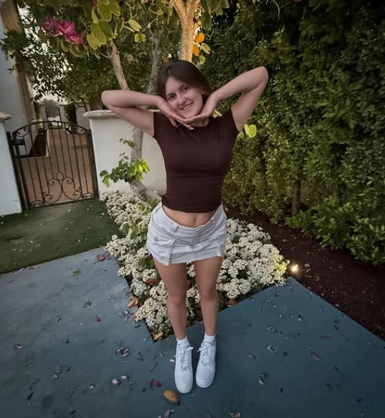 Allie Rebelo height