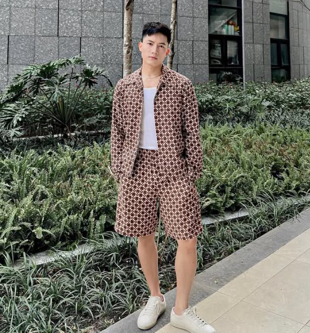 Anh Tu height