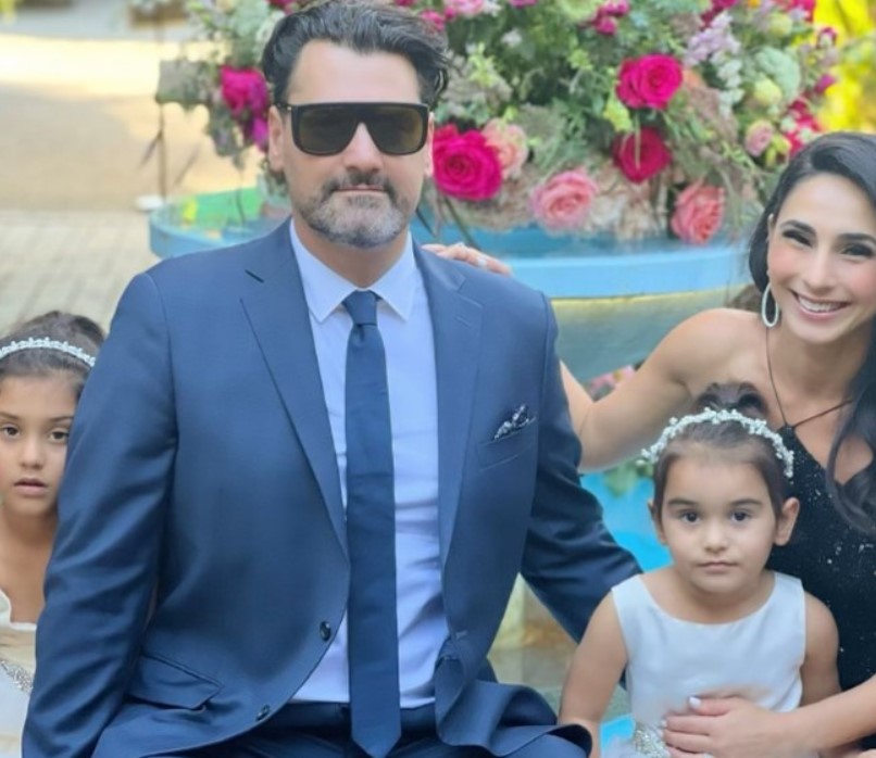 Araksya Karapetyan with her husband and kids