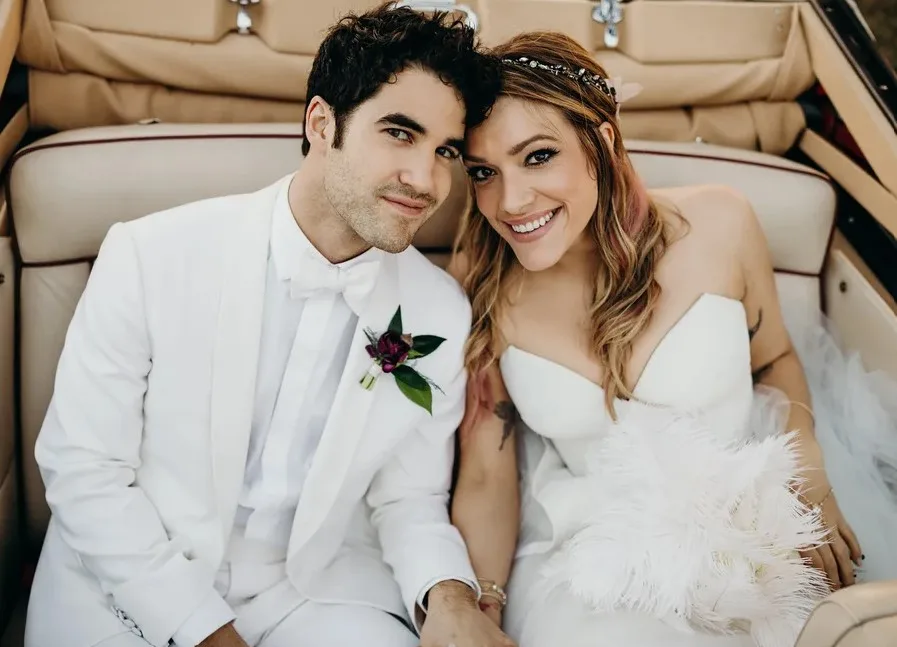 Mia Swier and Darren Criss' wedding image